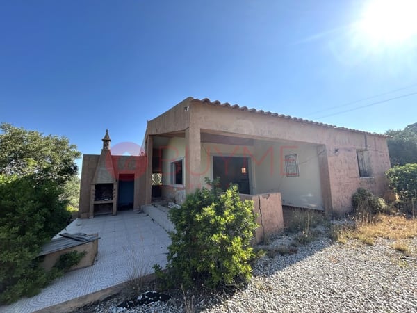 House in Santa Barbara de Nexe - view 1