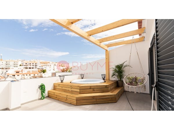 House in Oura - view 1