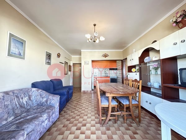 Apartment in Quarteira - view 1