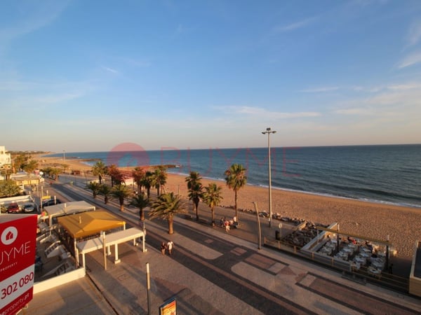 Apartment in Quarteira - view 1