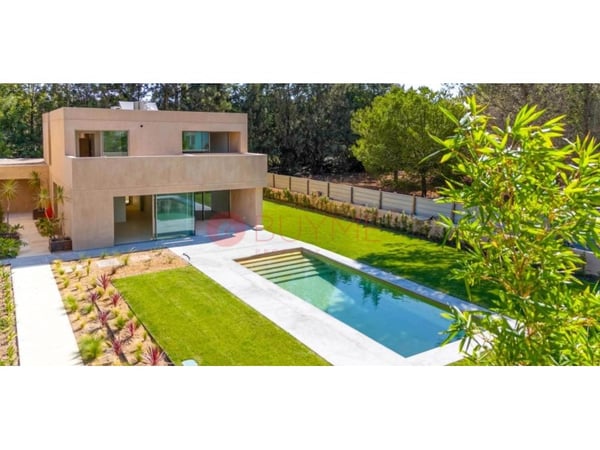 House in Quarteira - view 1