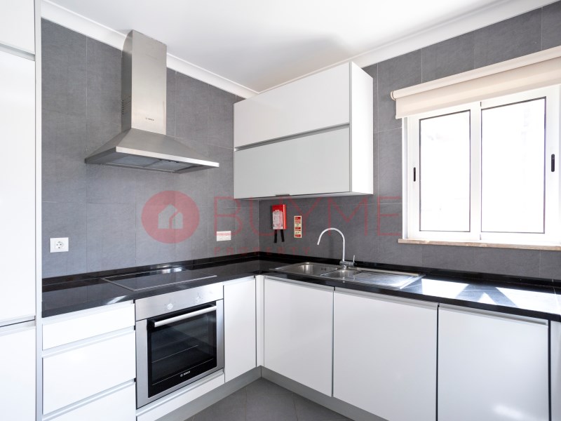 House in Lagoa - Image 2