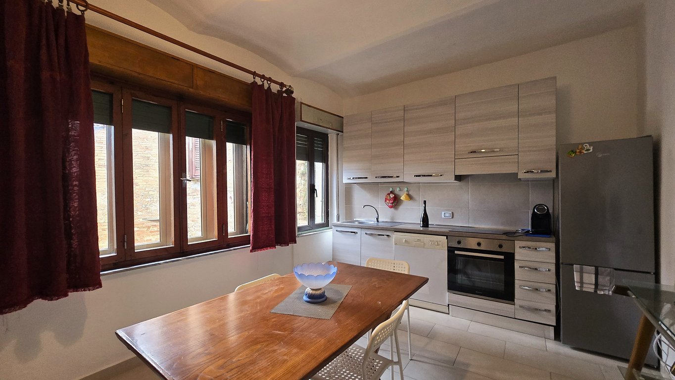 House in Volterra - Image 3