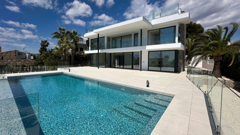 Villa in Ifac - view 1