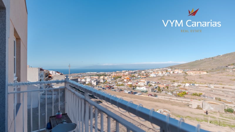 Apartment in Adeje - view 1