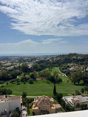 Penthouse in Lomas de la Quinta - view 1