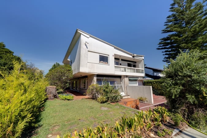 House in Porto - view 1