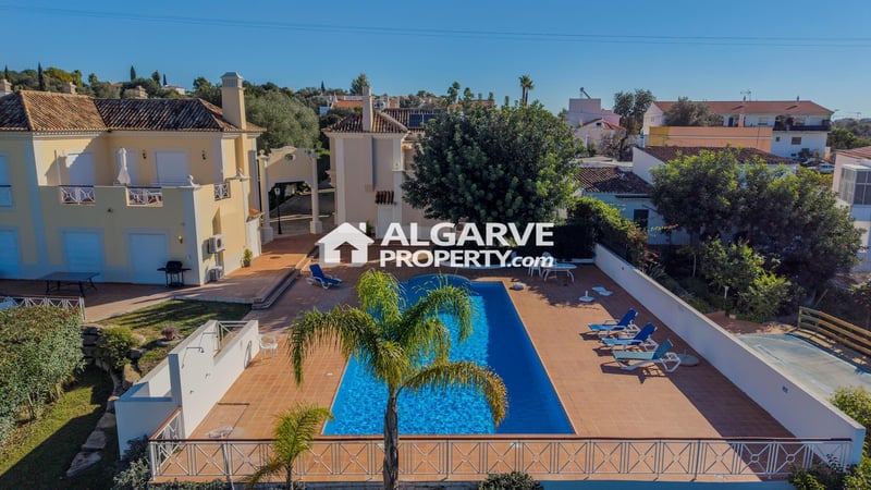 Villa in Loule - view 1