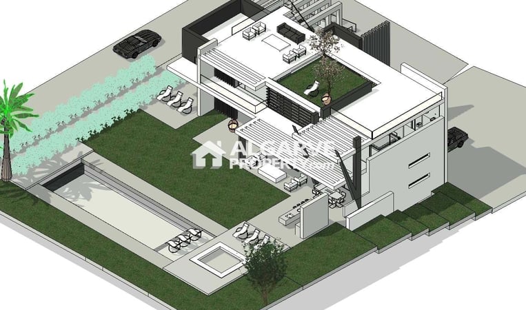 Villa in Quarteira - view 1