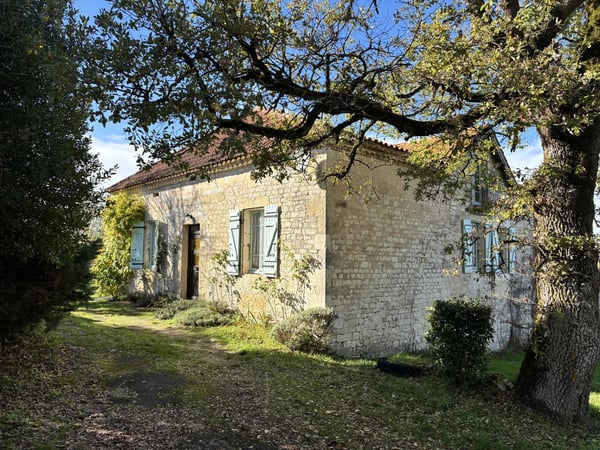 House in Montaigu-de-Quercy - view 1
