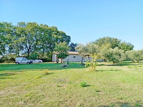 House in Loreto Aprutino - view 1