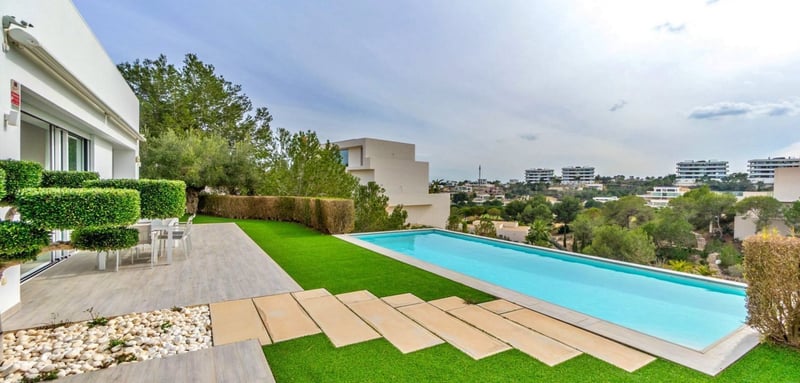 House in Los Balcones - view 1