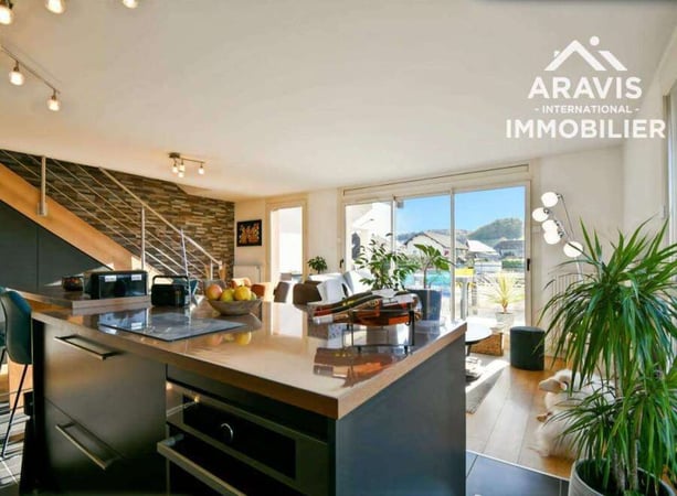 Apartment in Sillingy - view 1