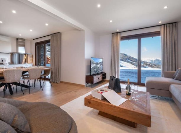 Apartment in Courchevel - view 1