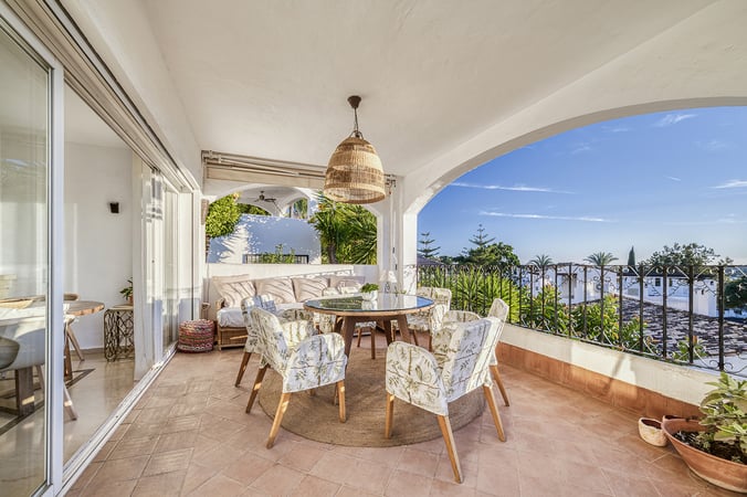 Apartment in Marbella - view 1