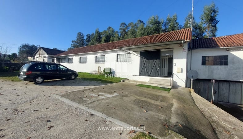 House in Durraes - view 1