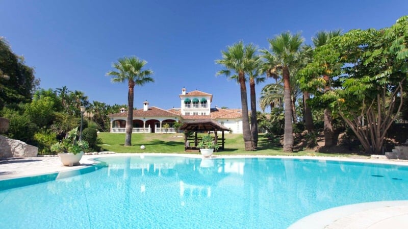 Villa in Mijas Costa - view 1
