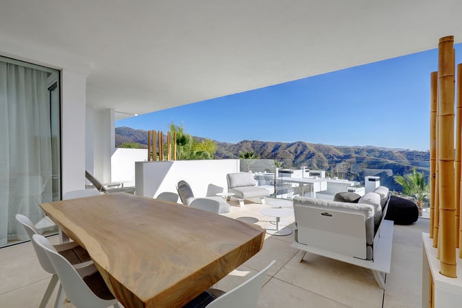 Apartment in Coin - view 1