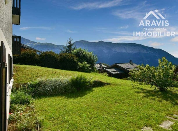 Apartment in Les Carroz-d'Araches - view 1