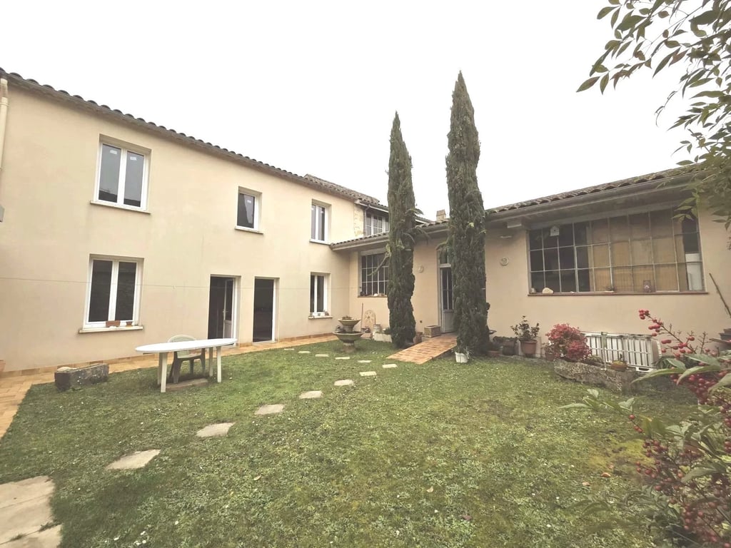 House in Monsegur - Image 3