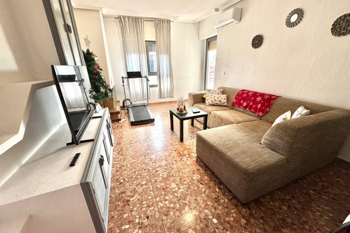 Apartment in Almoradi - Image 2
