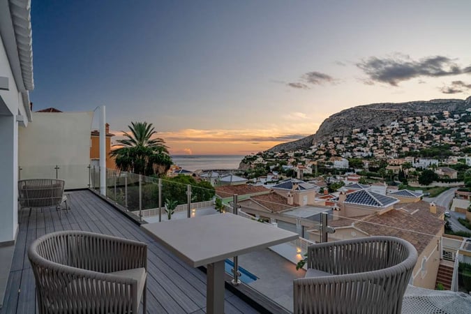 Villa in Calp - view 1