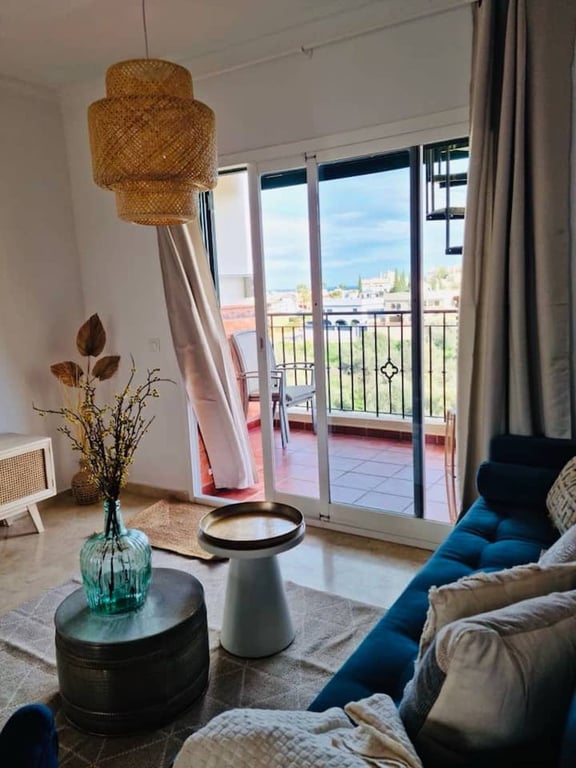 Apartment in Mijas Costa - Image 3