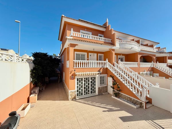 House in Ciudad Quesada - view 1