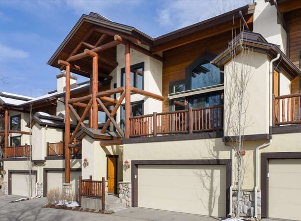 House in Steamboat II - view 1