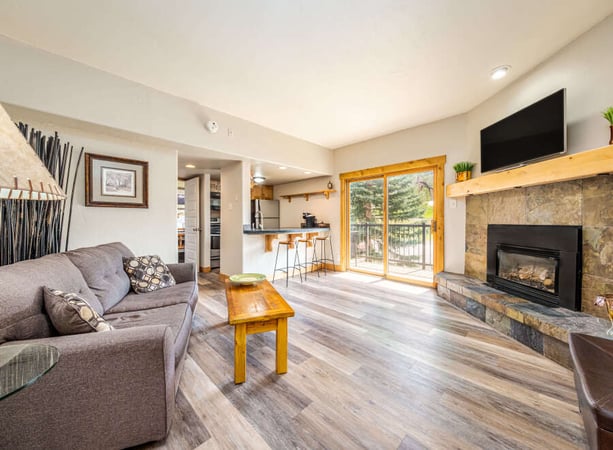 House in Steamboat II - view 1