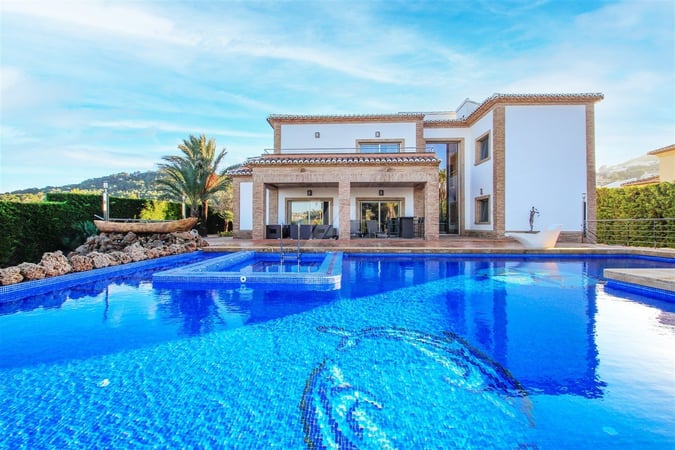 Villa in Javea - view 1