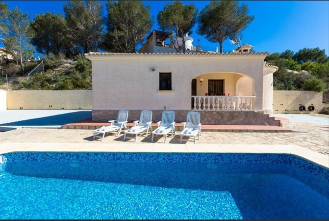 Villa in Calp - view 1
