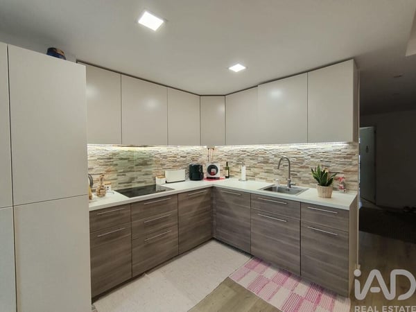 Apartment in Queluz - view 1