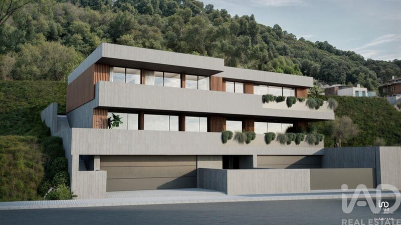 Apartment in Areosa - view 1