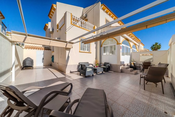 House in Playa Flamenca - view 1