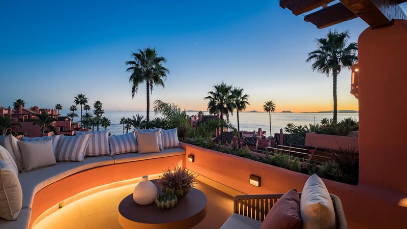 Penthouse in Guadalmansa - view 1