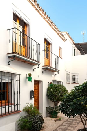 House in Estepona - view 1