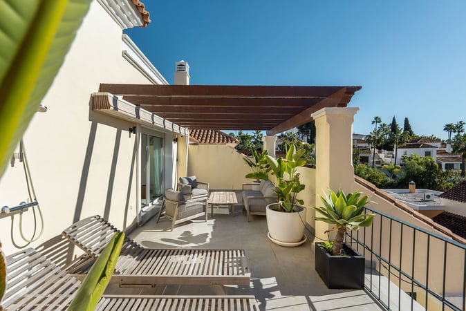 House in Nueva Andalucia - view 1