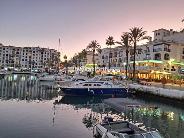 Apartment in La Duquesa - view 1