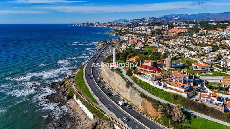 Villa in Mijas - view 1