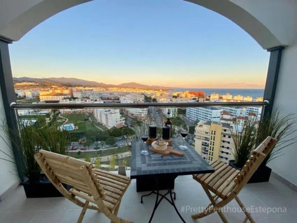Apartment in Estepona - view 1