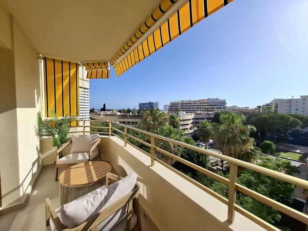 Penthouse in Marbella - view 1