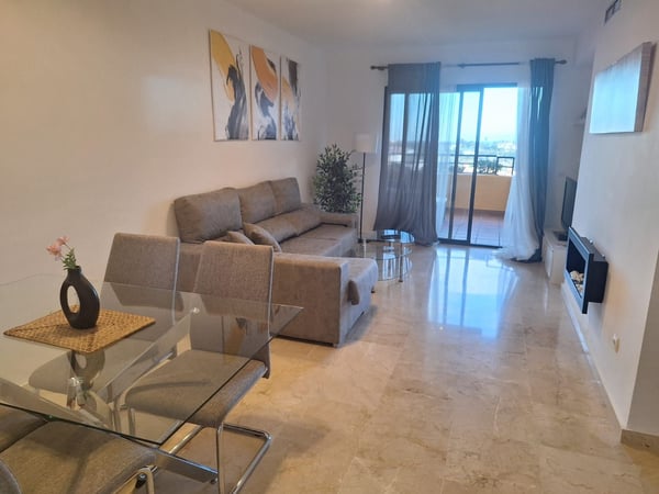 Apartment in Estepona - view 1