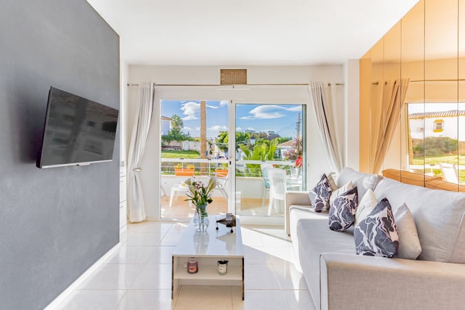 Apartment in Torreblanca - view 1