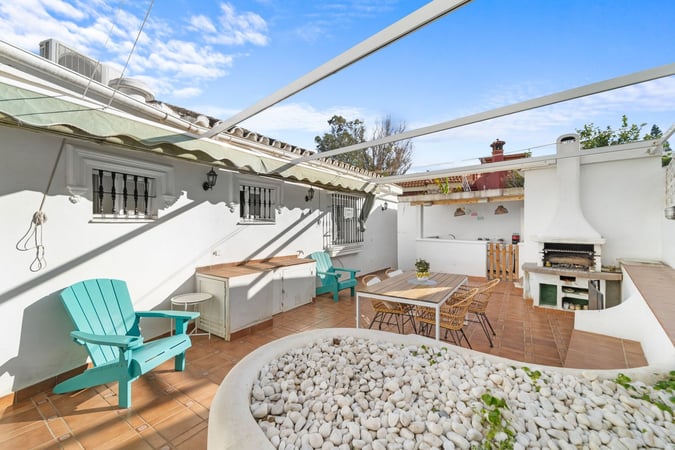 Villa in Fuengirola - view 1