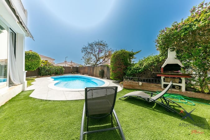 House in Fuengirola - view 1