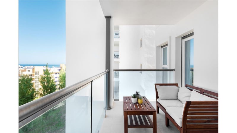 Apartment in Estepona - view 1