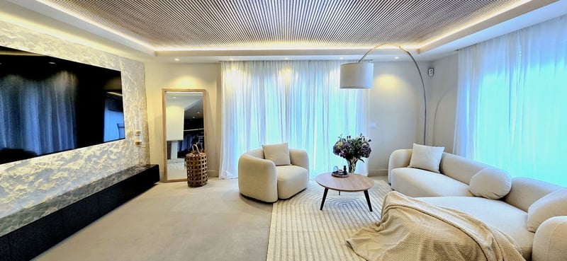 House in La Atalaya - view 1