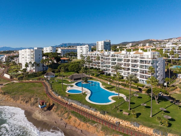 Apartment in Sitio de Calahonda - view 1