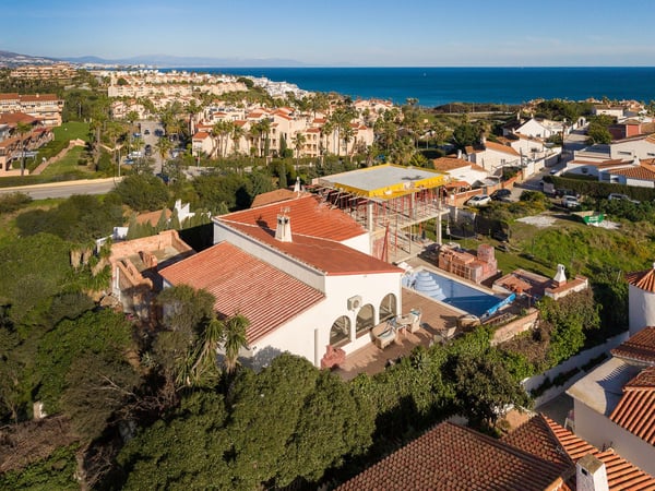 Villa in El Faro - view 1